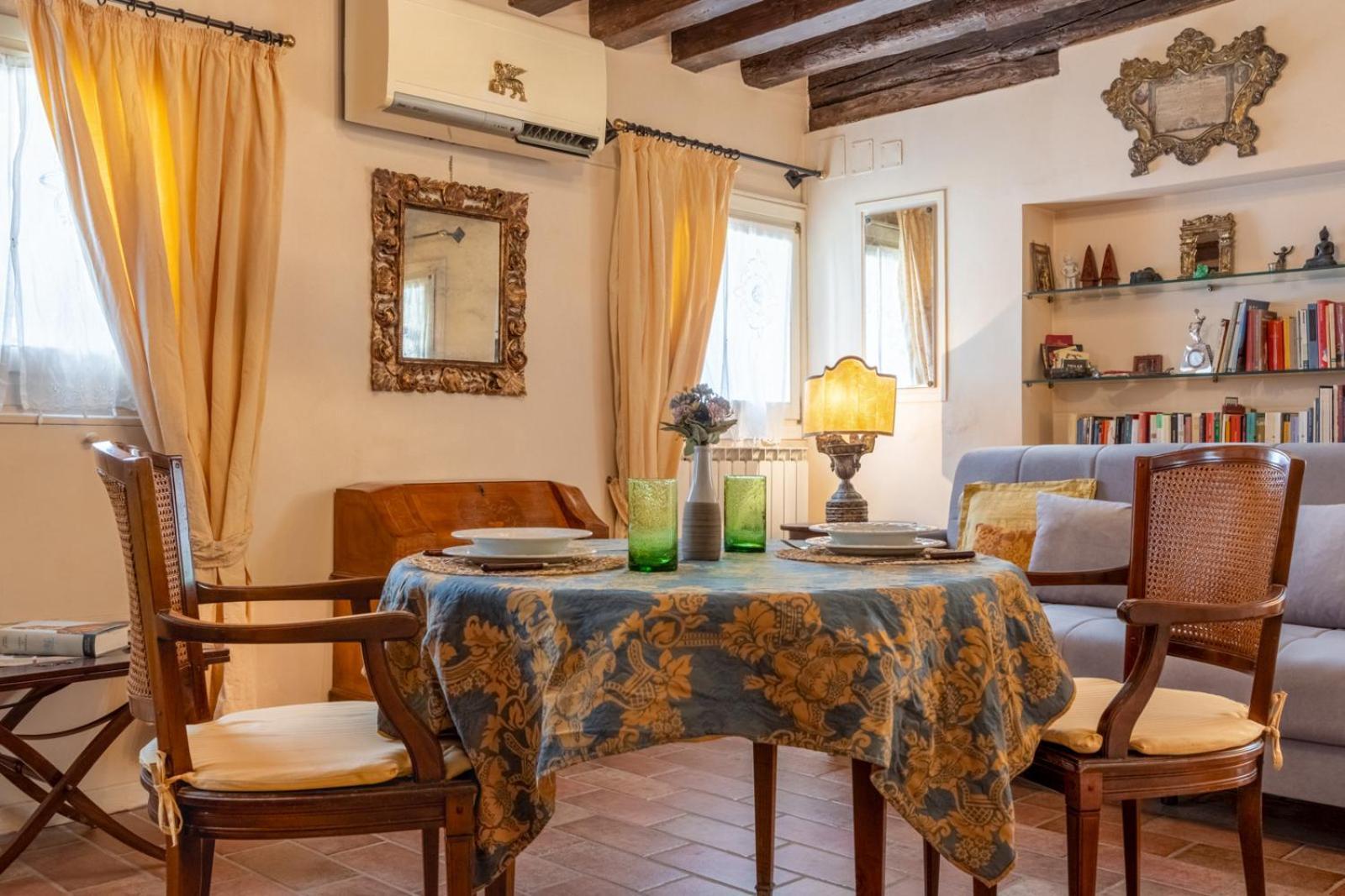 Appartamento Zero Stairs + Canal View *